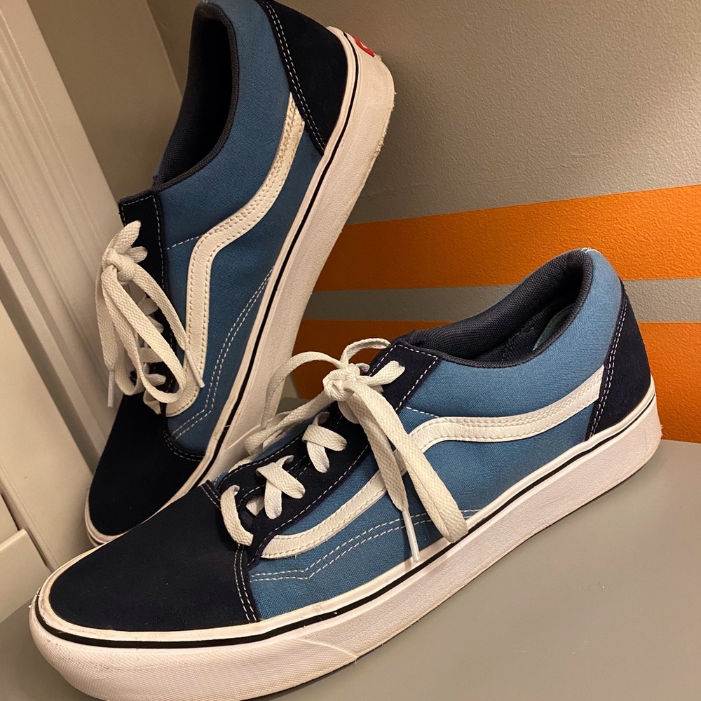 Two tone low cut Vans